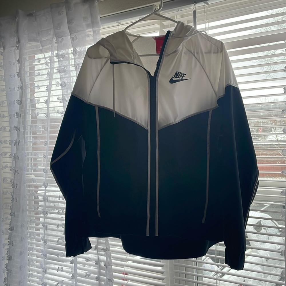 Nike women’s jacket